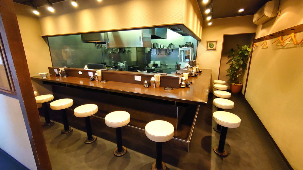 らー麺山之助-店内