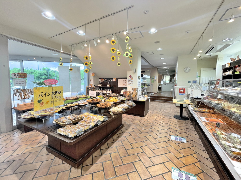 シベール-パン店内①