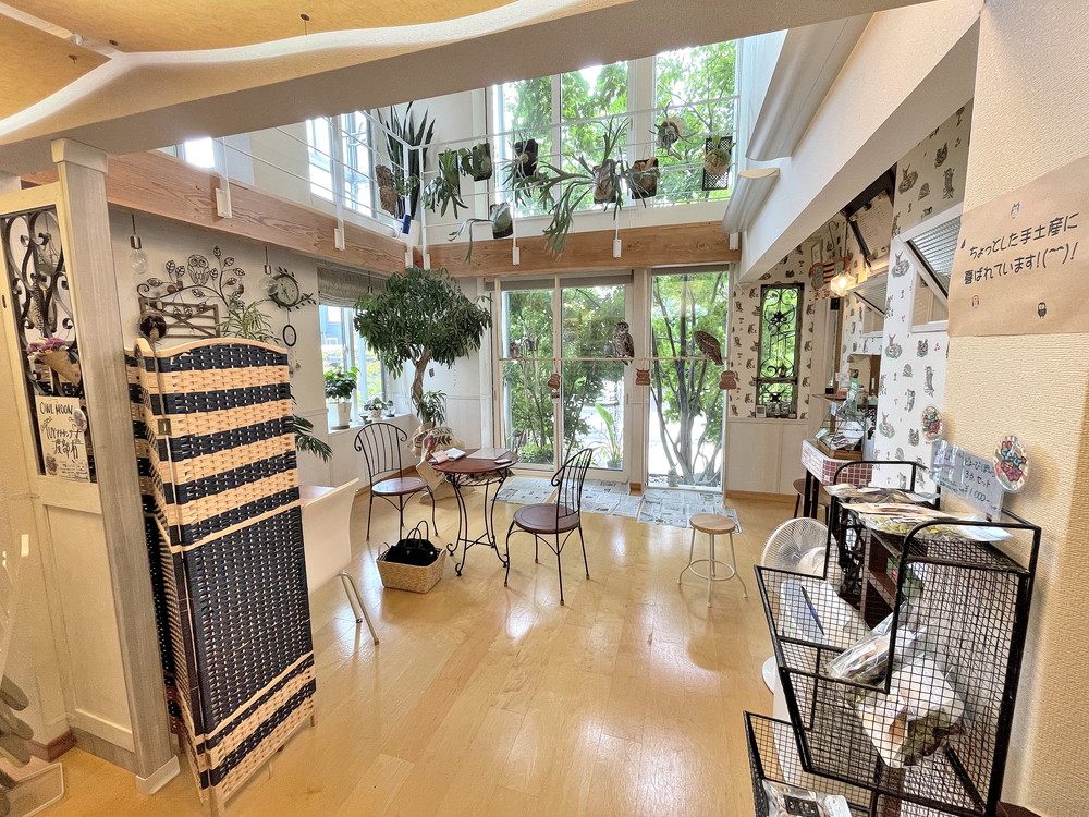 オウルムーン-店内①