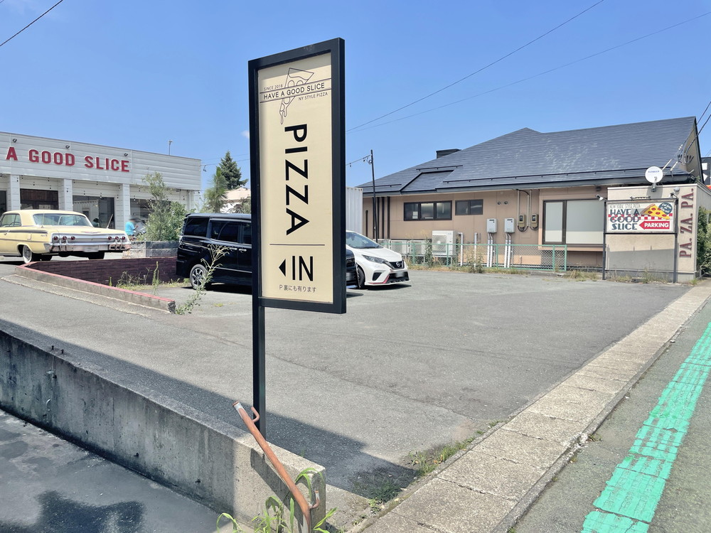 HAVE A GOOD SLICE-駐車場①