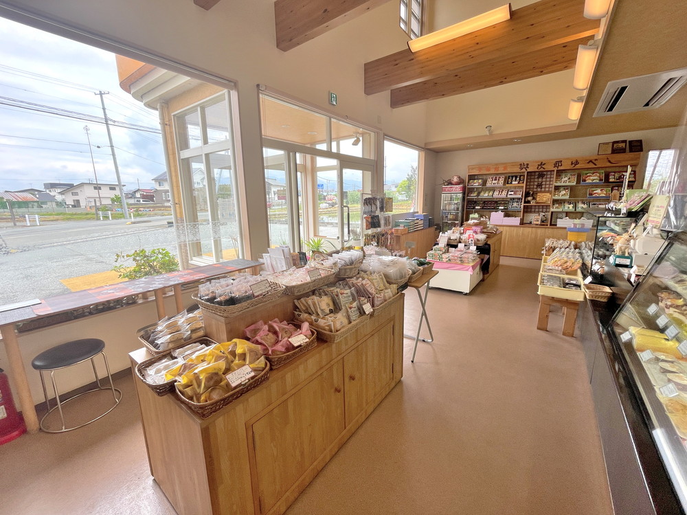 あめや-店内①
