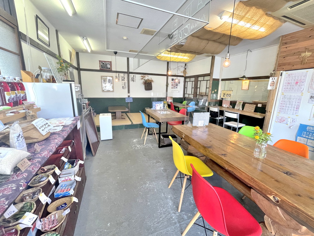 もちやかた-店内①