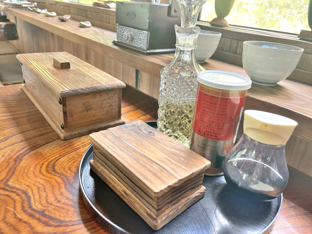 峠の茶屋-卓上調味料