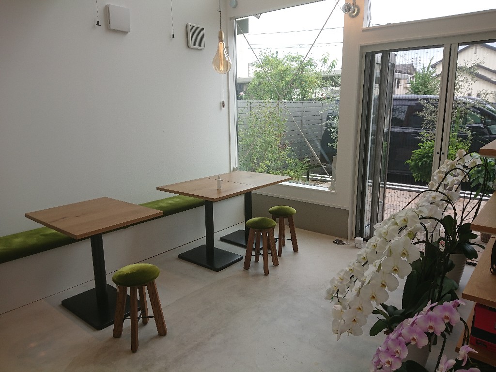 フラムストア店内3_copy_1024x768