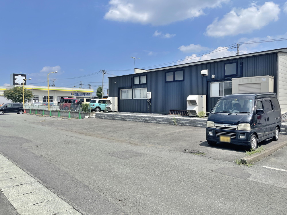 HAVE A GOOD SLICE-駐車場②