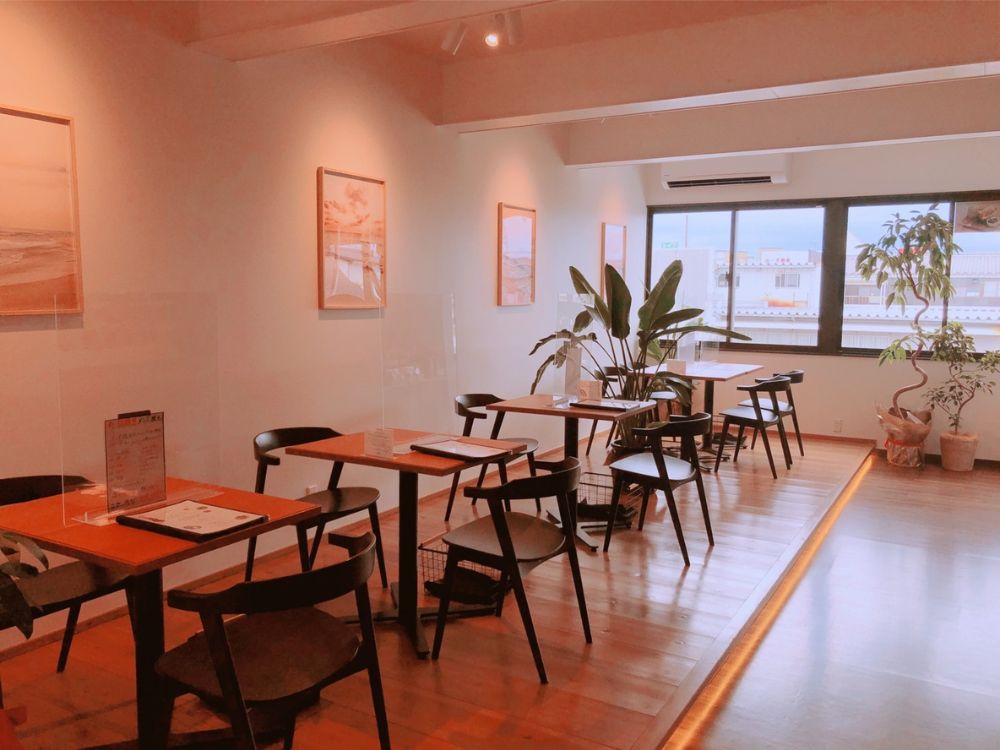 フェリチタプラス-内観2