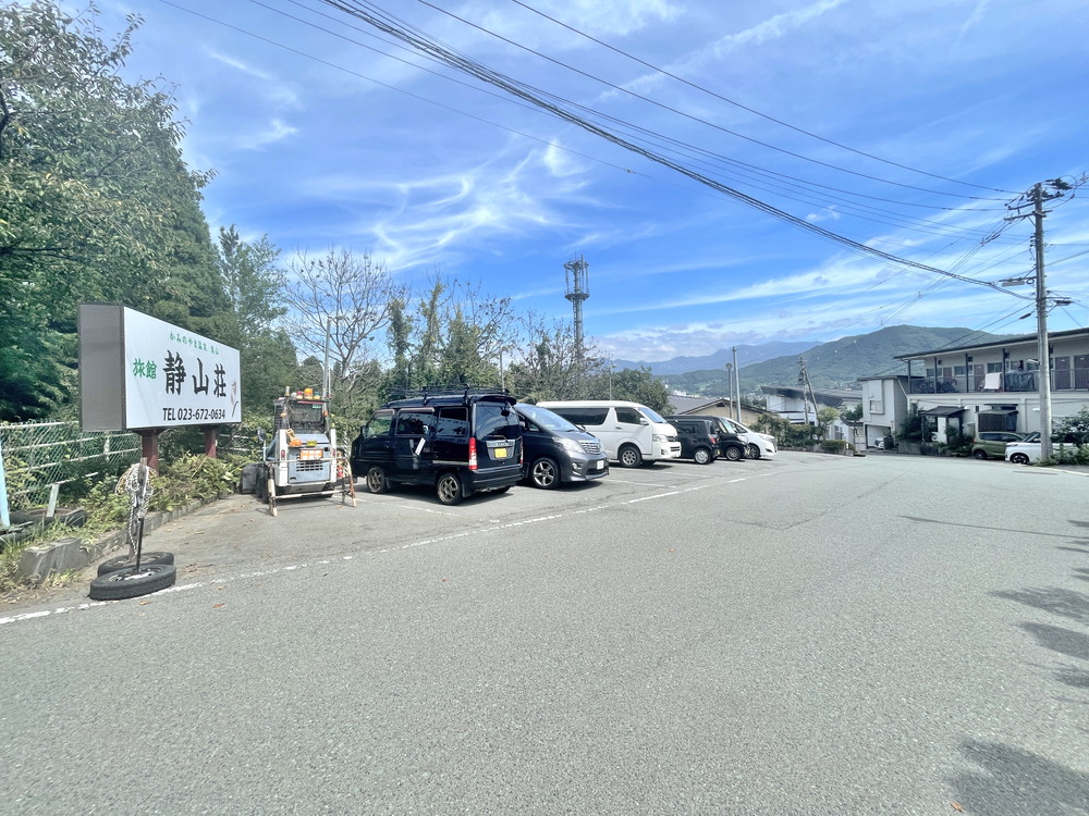 次元ブレット-駐車場②