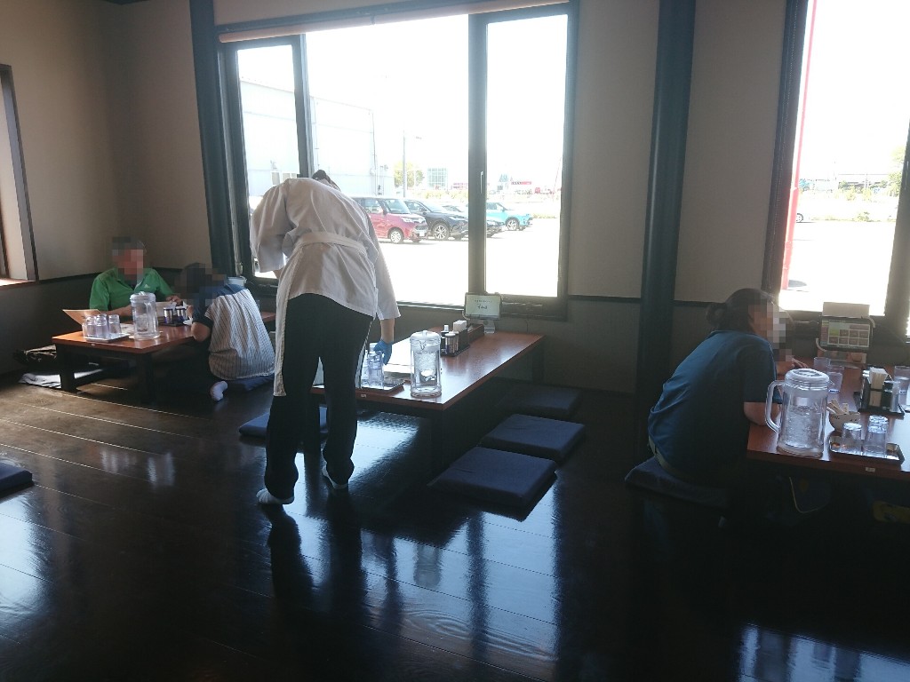 らぁ麺すみ田山形大野目店 店内2_copy_1024x768