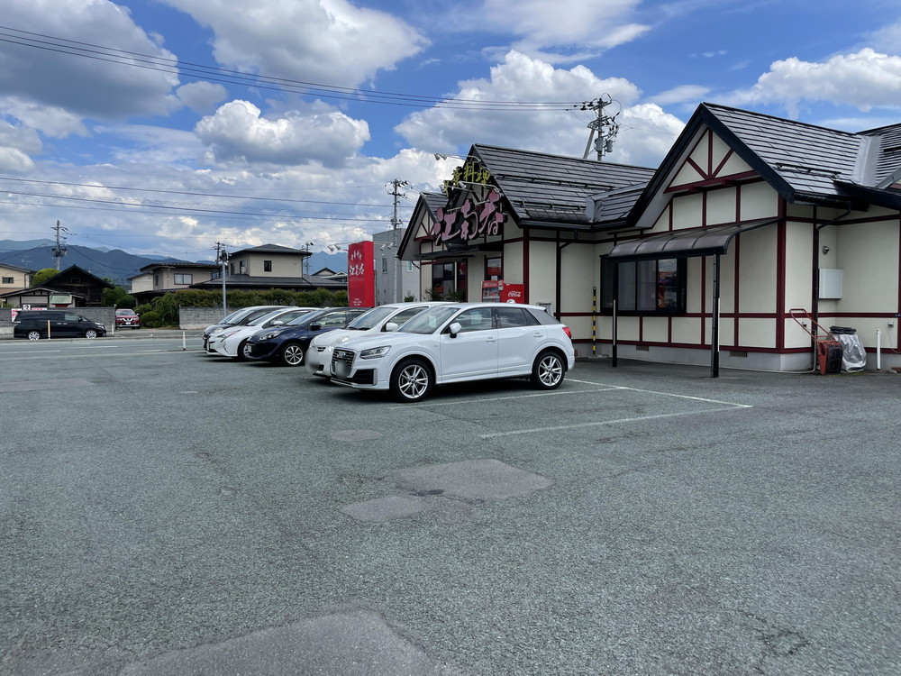 中華料理-江南春-駐車場2