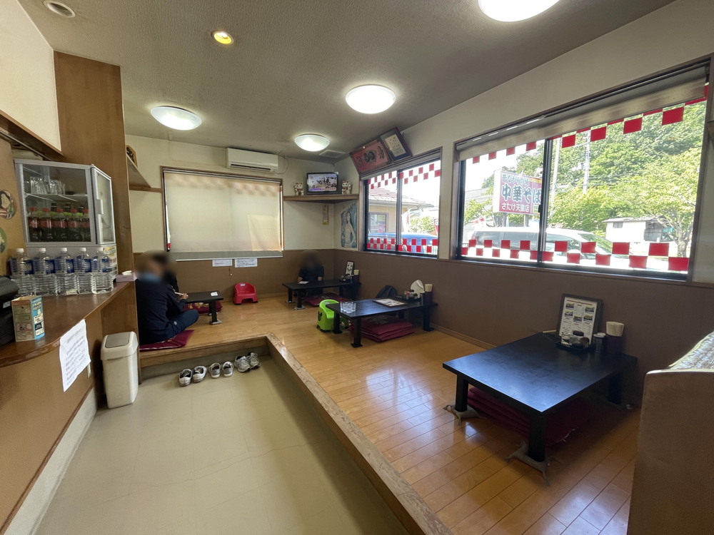 さたけ天童店-店内2