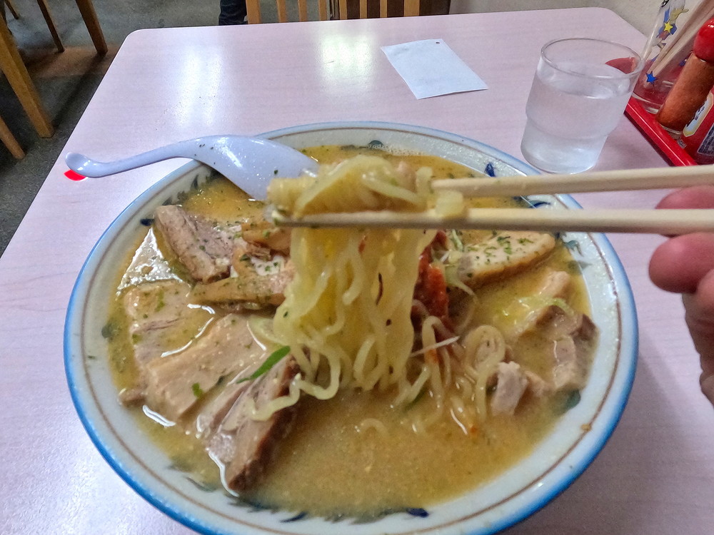 さぶちゃんラーメン-食レポ3
