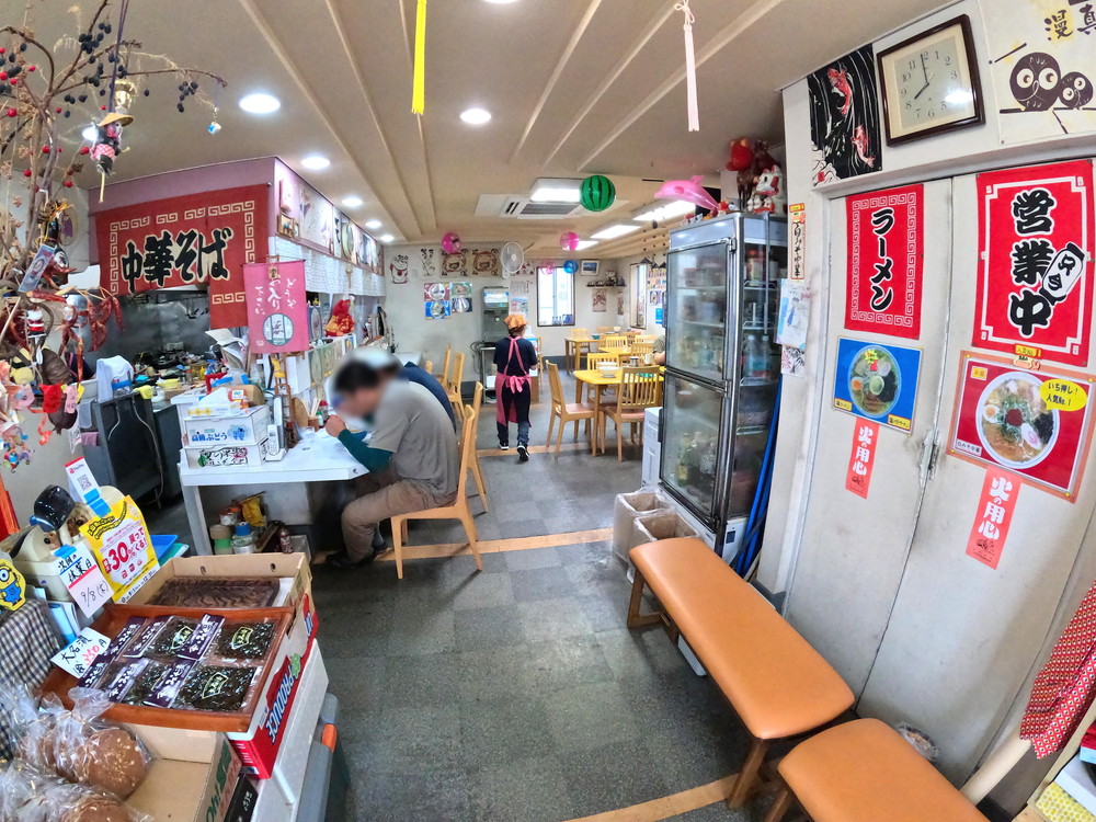 さぶちゃんラーメン-店内1