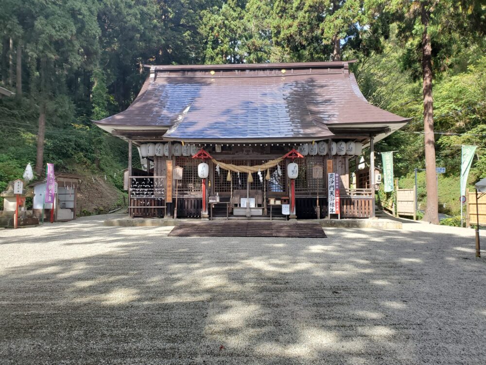 南陽市総合公園ー神社