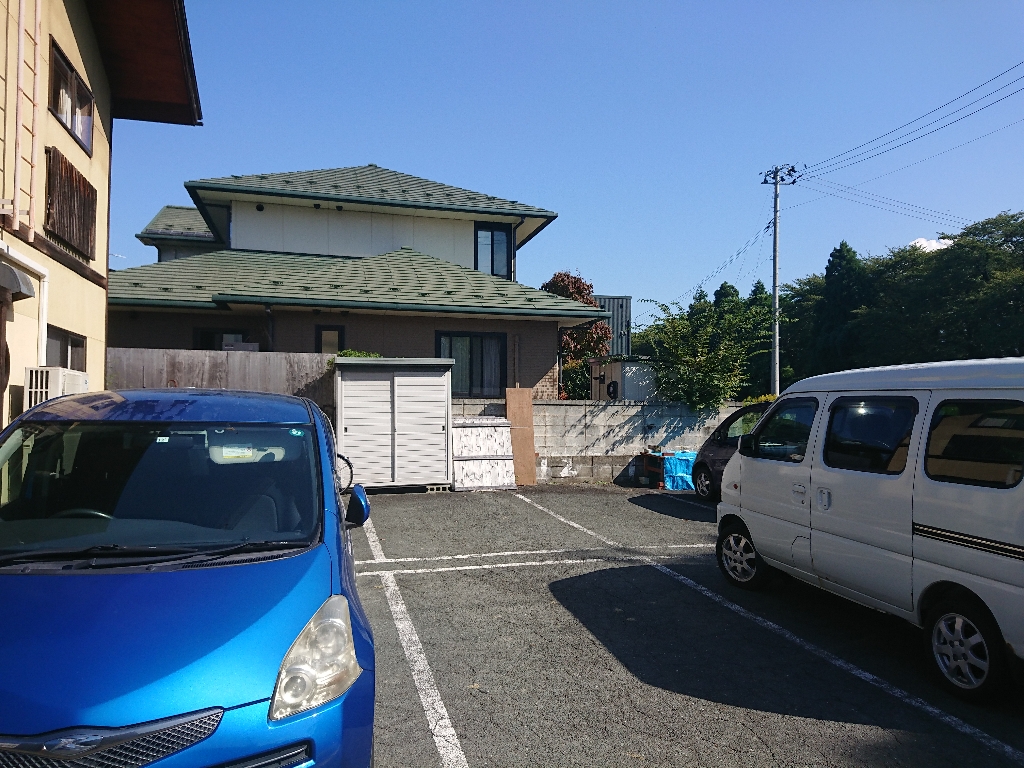 味舞台えんにち 駐車場_copy_1024x768