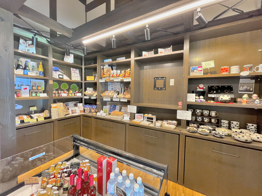 東の社カフェ-店内⑨