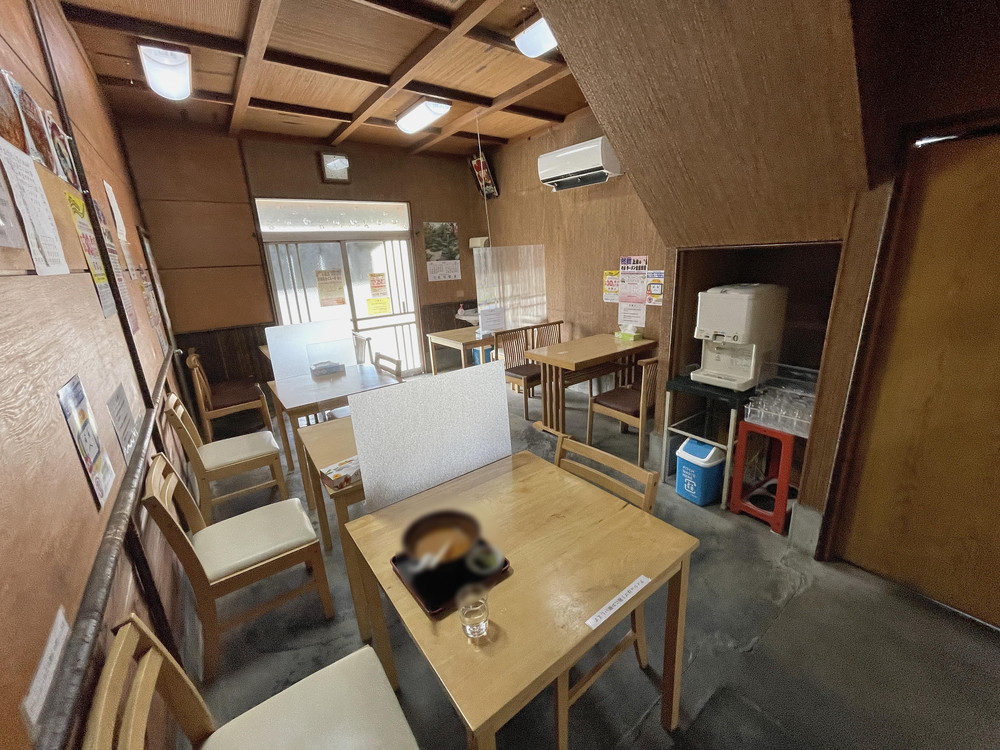 きたやそばや-店内2