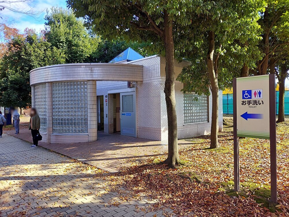 山形県総合運動公園ートイレ