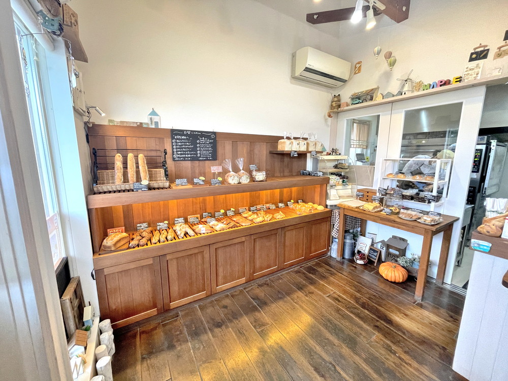 メイプルベーカリー-店内①