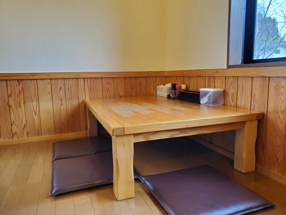 麵屋いばらきー店内