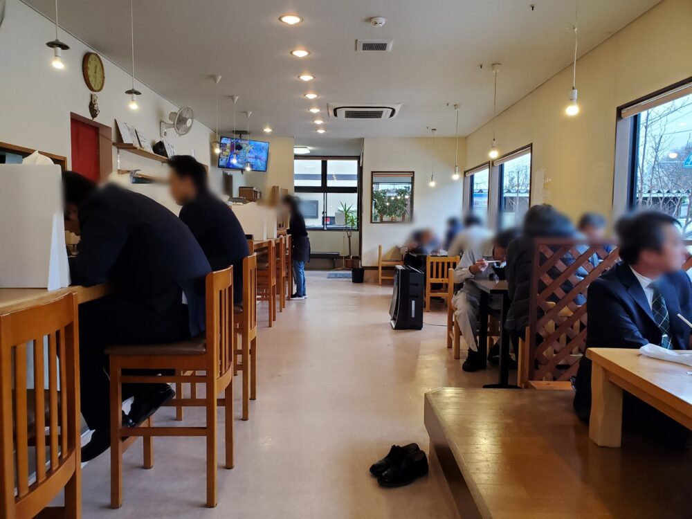 麵屋いばらきー店内
