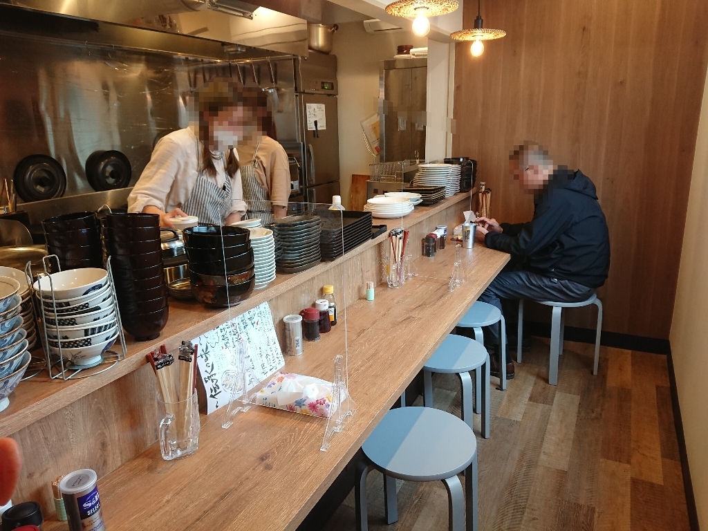 お食事処三代目 店内_copy_1024x768