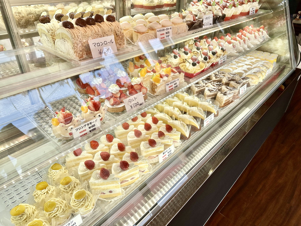 パティシエール・ショージ-店内⑵