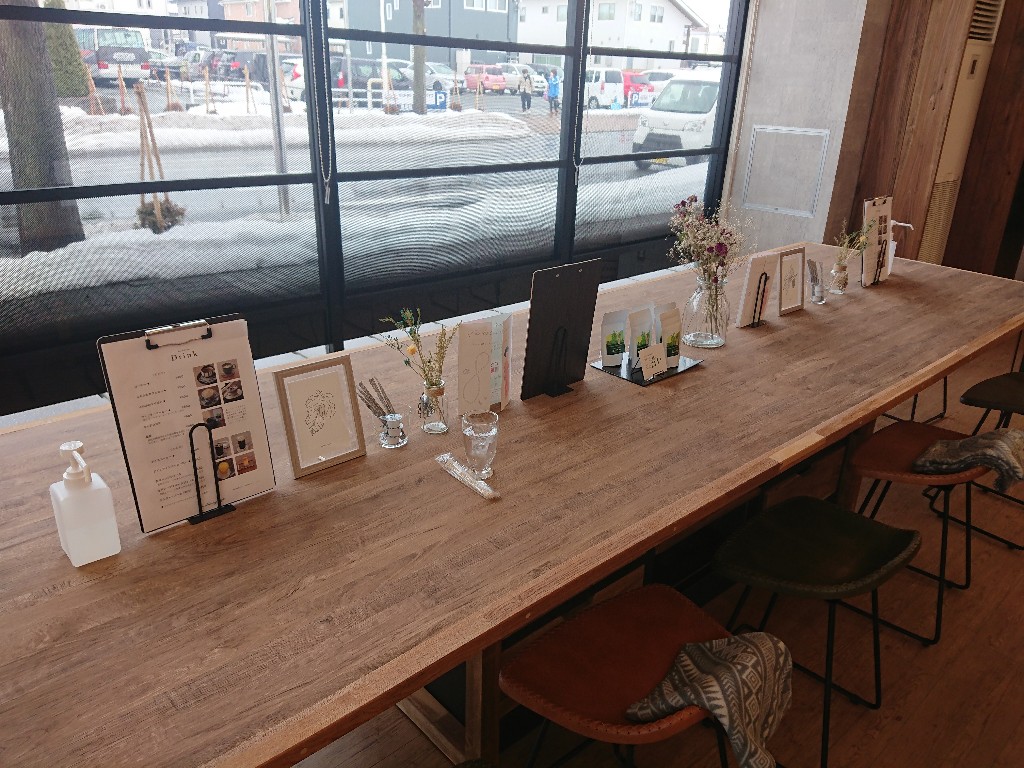 マルベリーカフェ東根店 店内3_copy_1024x768