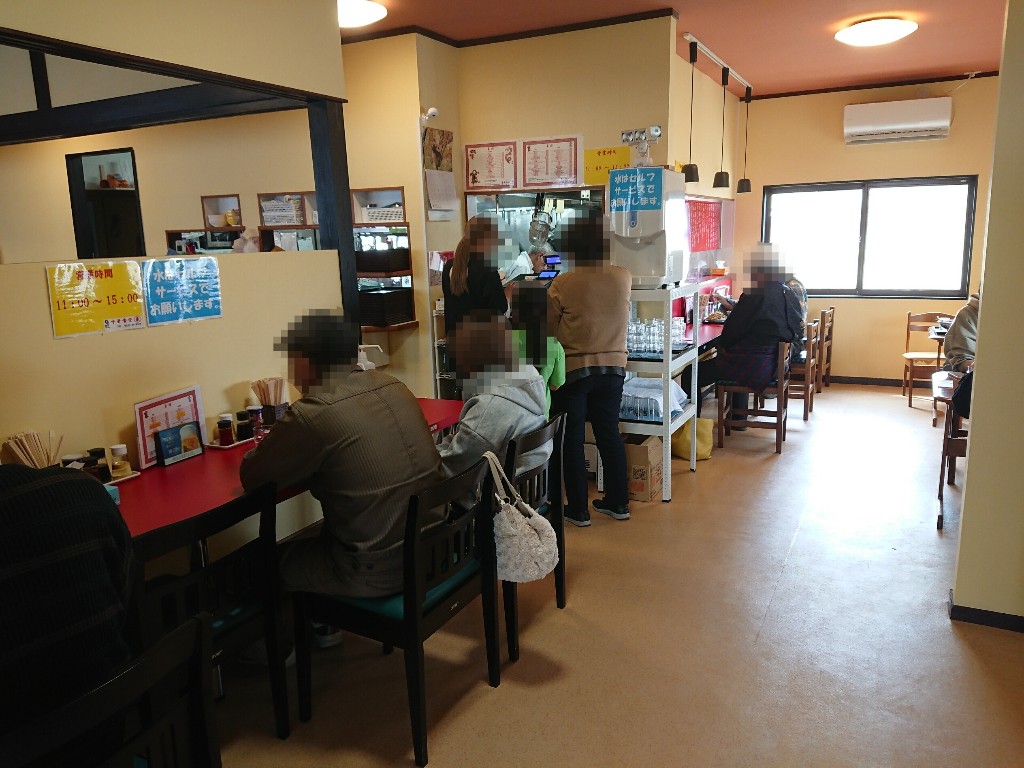 中華食堂東　店内３_copy_1024x768