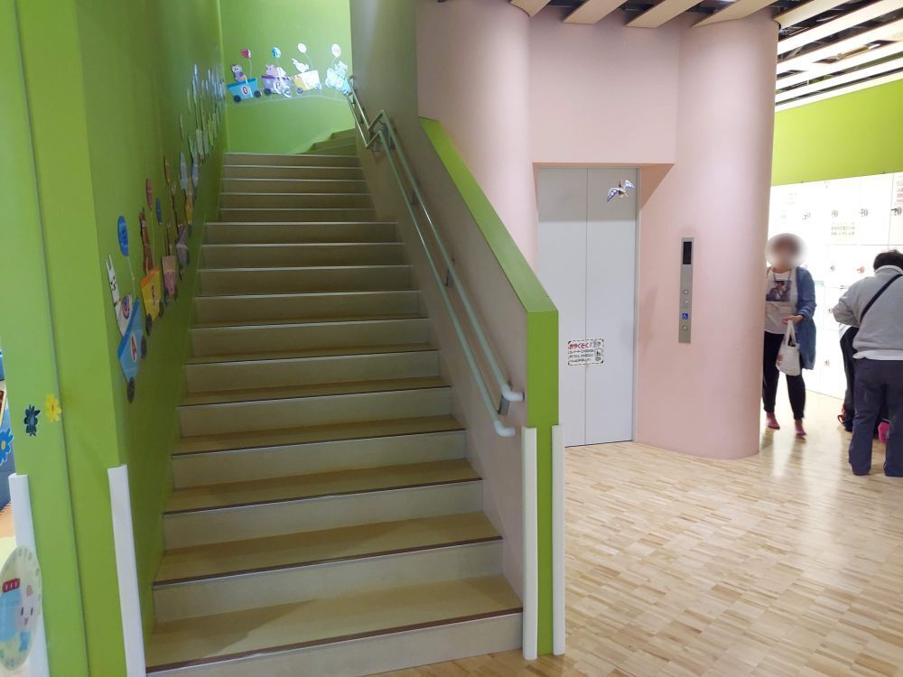 げんキッズー館内3