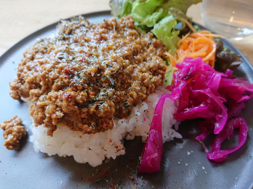 つるを内カリーヒルズ 食レポ2_copy_1024x768