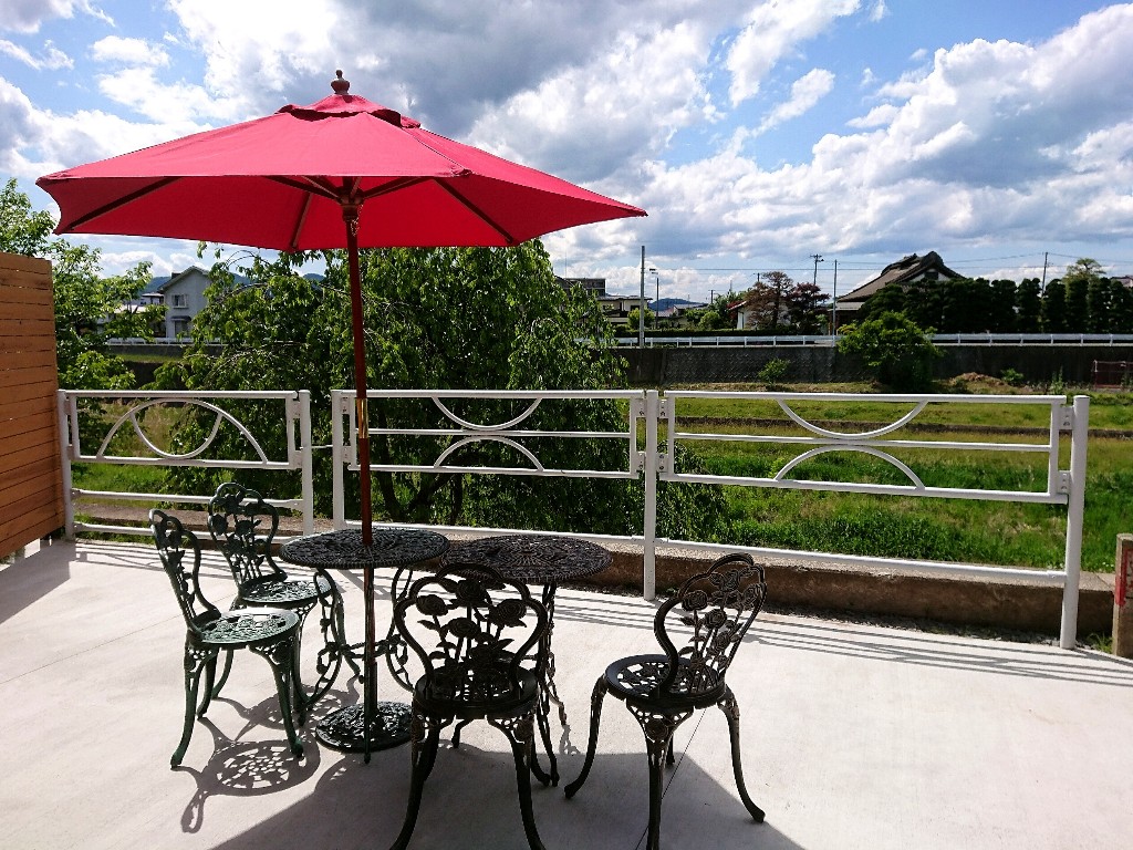 cafeなるかみ　店内５_copy_1024x768