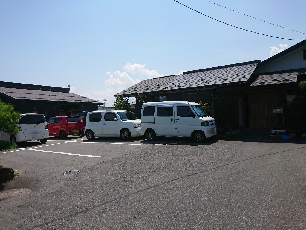 手打蕎麦きふね　駐車場２_copy_1024x768