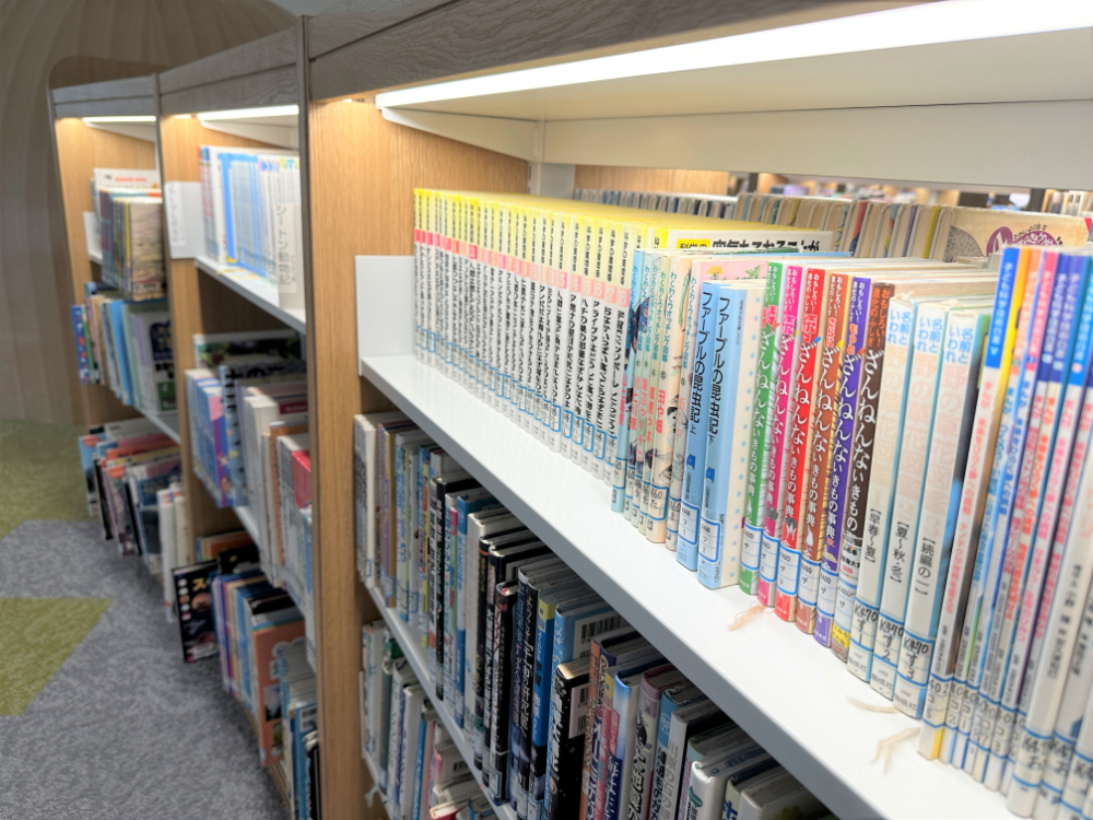 くるんと-図書館1