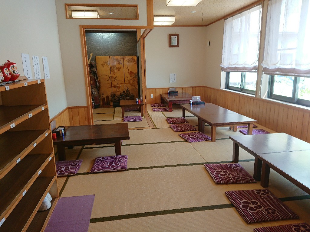 手打そばあづまや　店内２_copy_1024x768