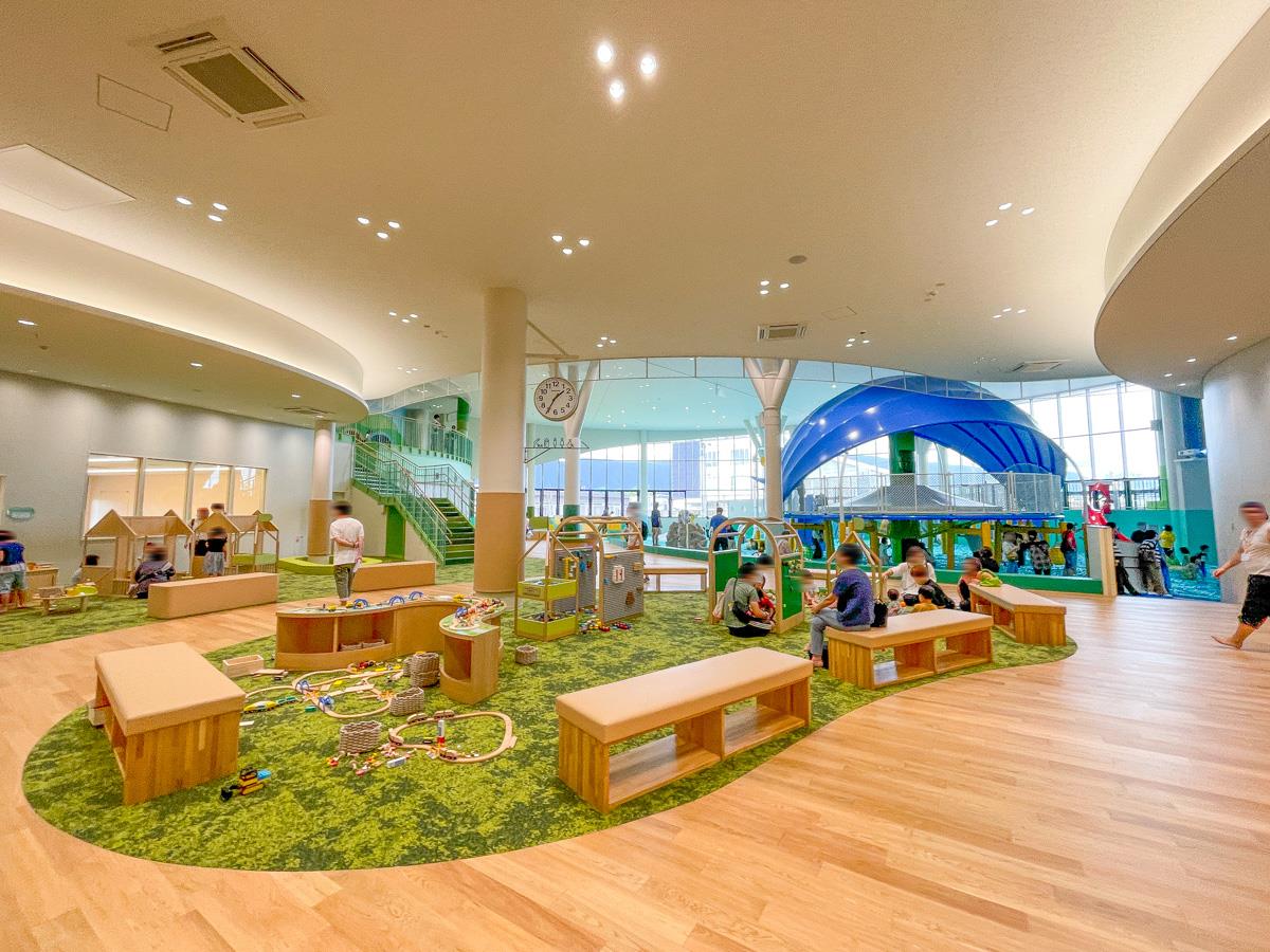 くるんと-室内-入口