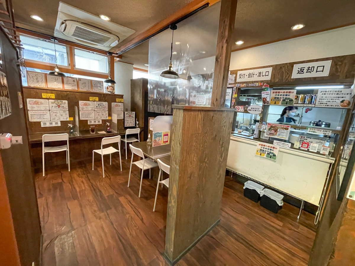 極中華そばひろた-店内 (2)