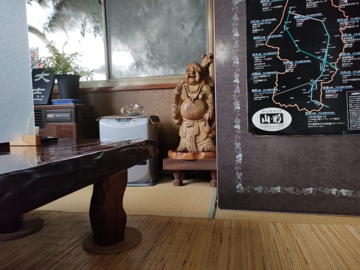 武田そば屋店内-2