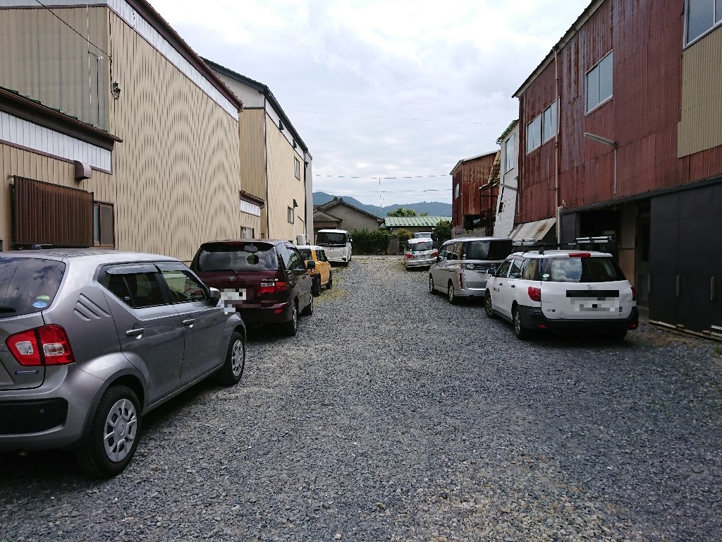 食堂きかく亀鶴 駐車場