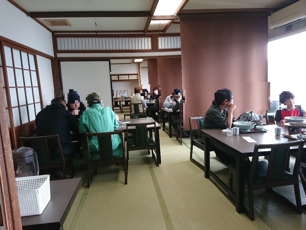 さんずろ家 店内 (2)