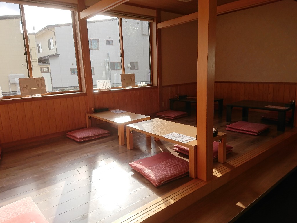 お食事処 十府ヶ浦 店内 (2)