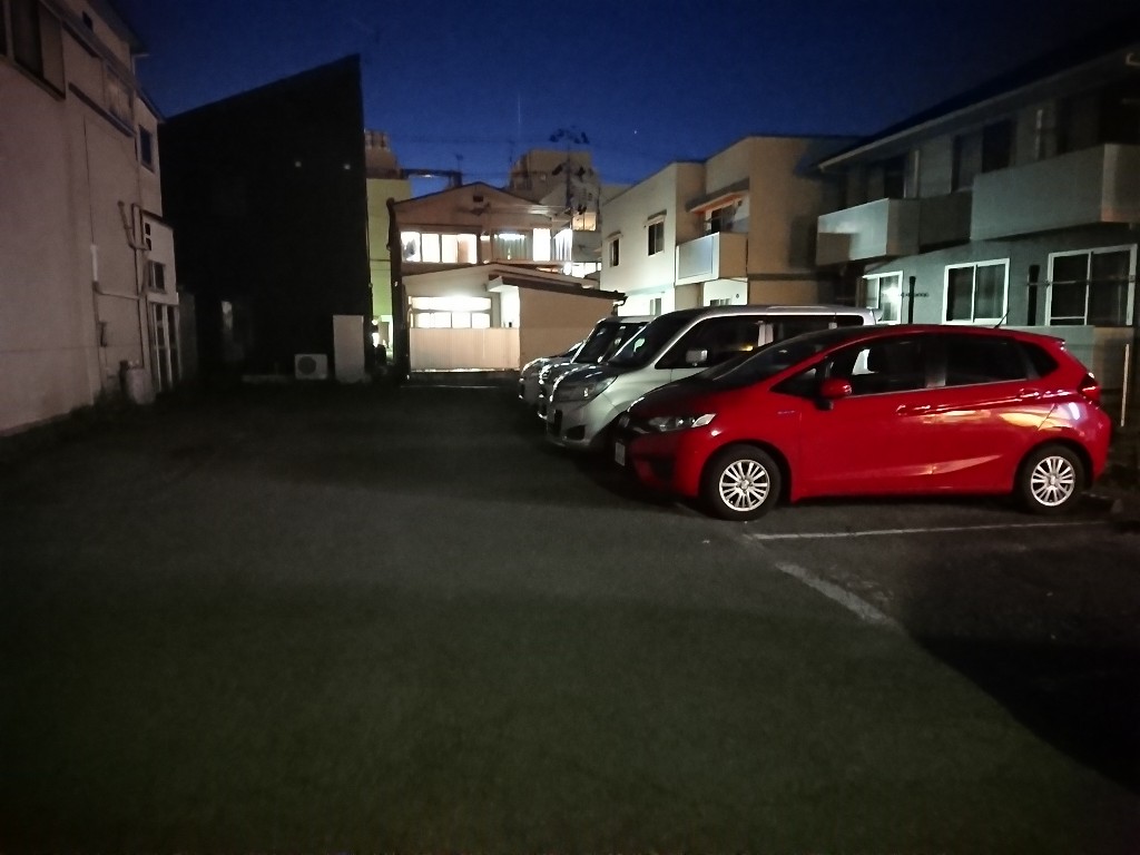 中華そば 多良福 駐車場