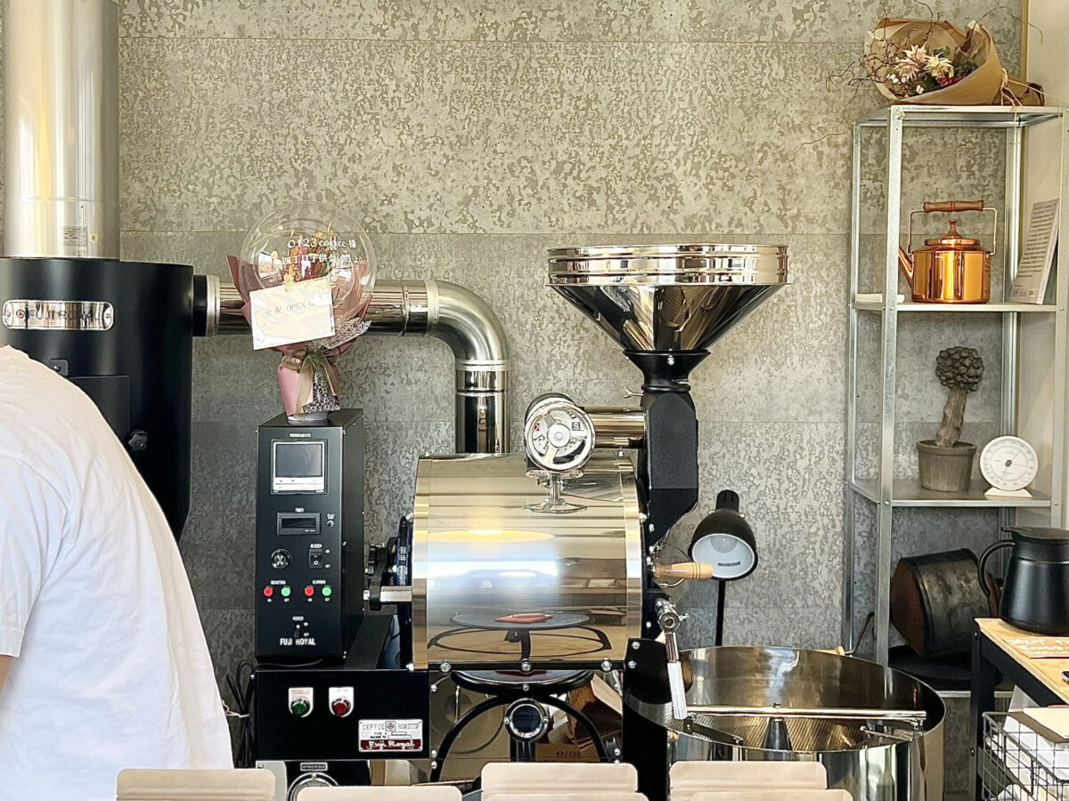 0123 COFFEE-店内3
