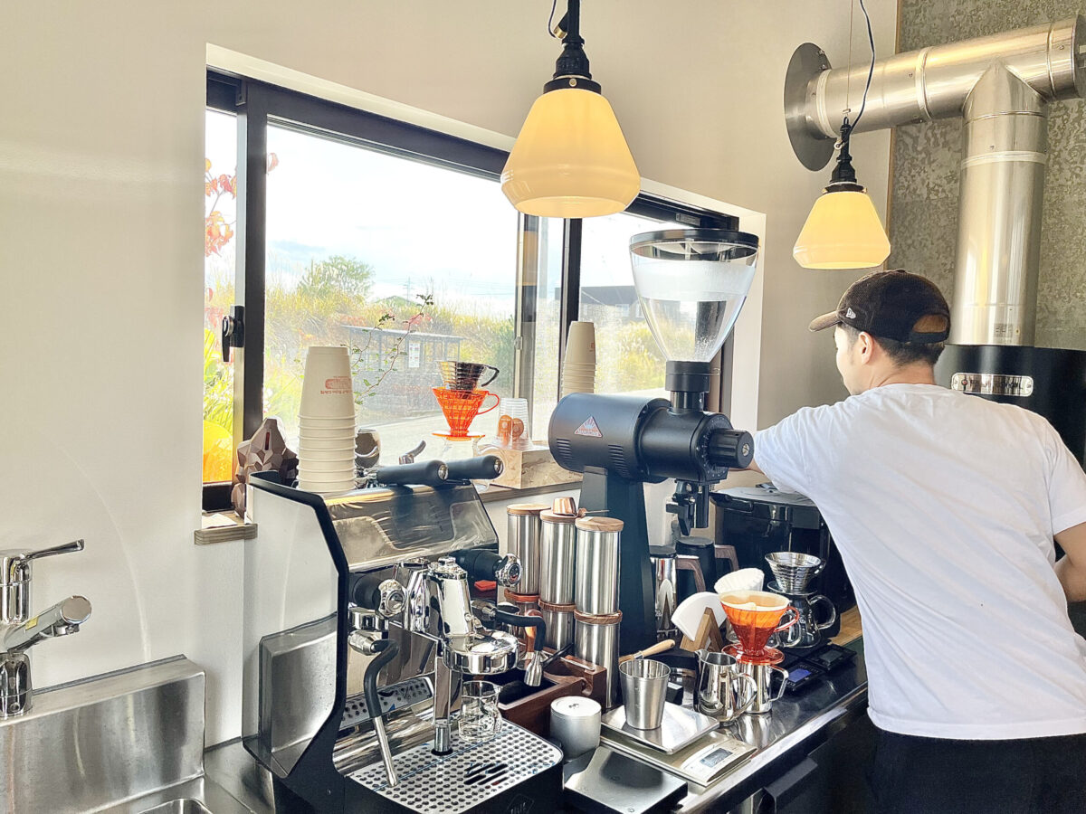 0123 COFFEE-店内4
