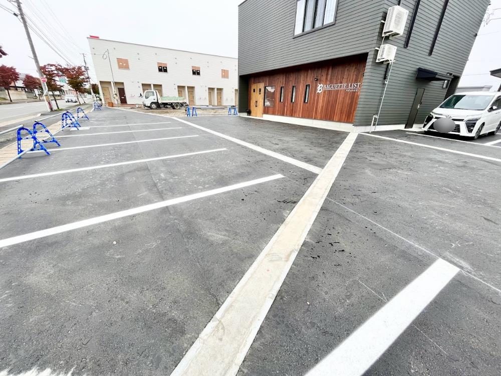 バゲットリスト-駐車場