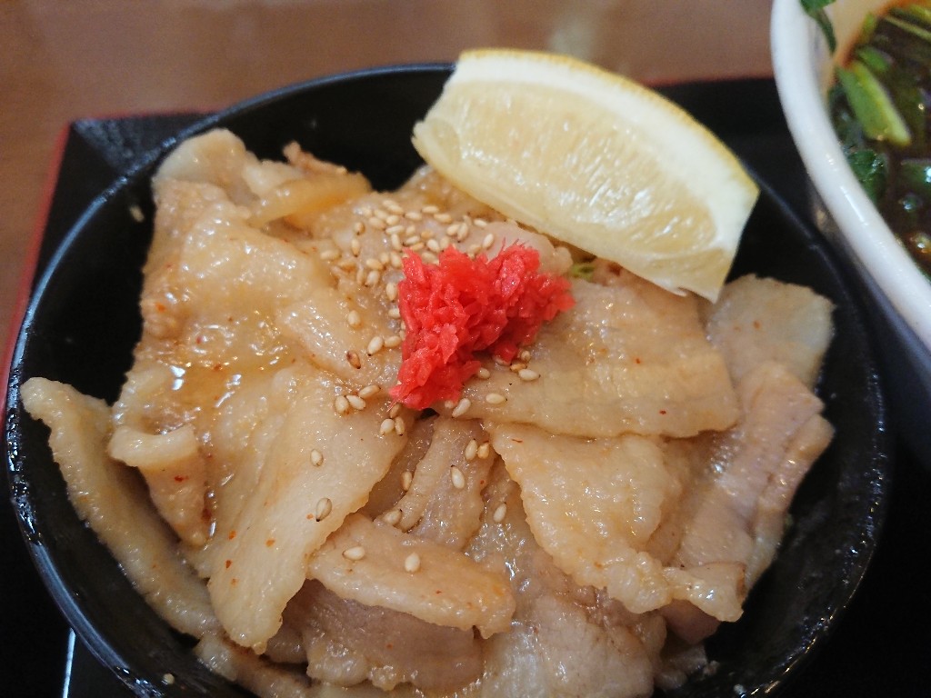 元祖満州にらラーメンさかえや 本店 食レポ (3)