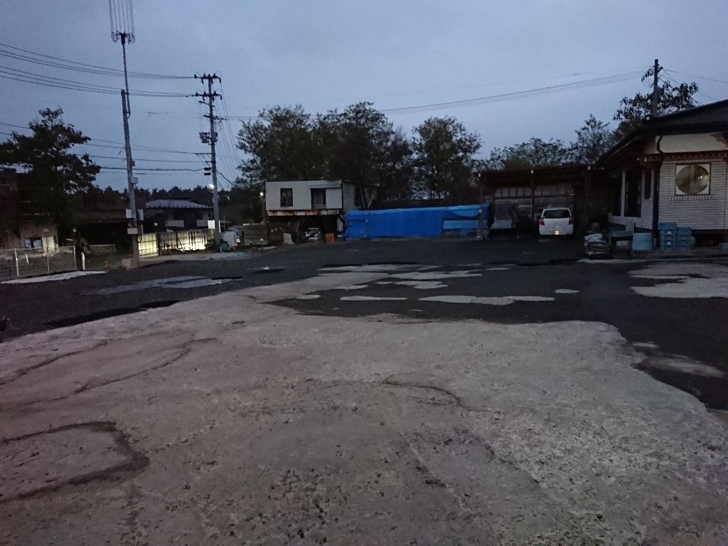 七久保食堂　駐車場