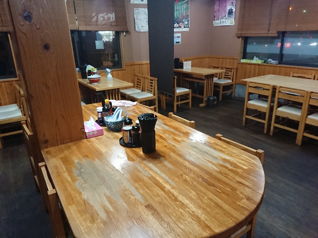 らーめん 一平 店内 (2)