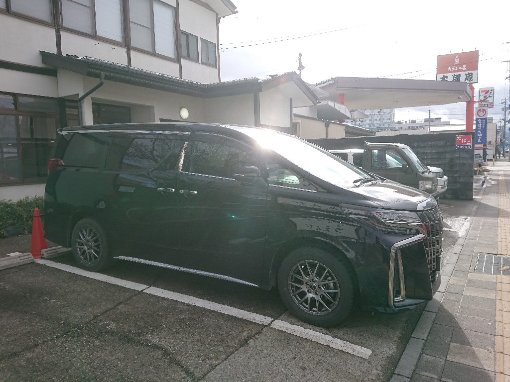 うえんで 山鹿店 駐車場