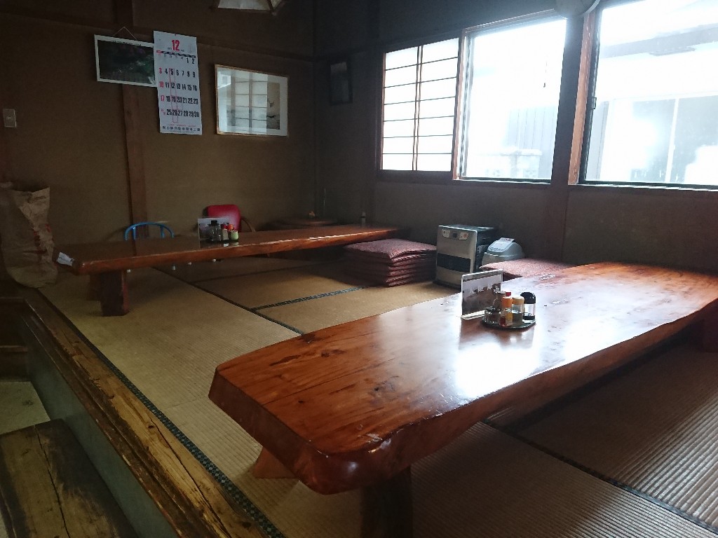 大阪屋食堂　店内 (2)