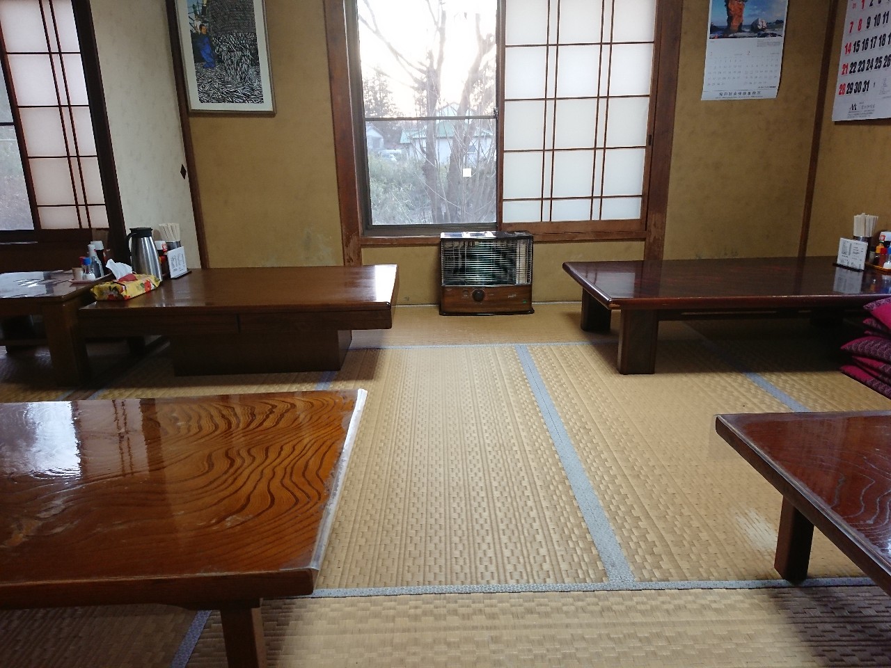 せがわ食堂　店内 (2)